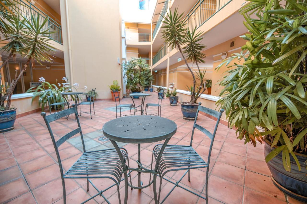 Il Palazzo Holiday Apartments Cairns Exterior foto